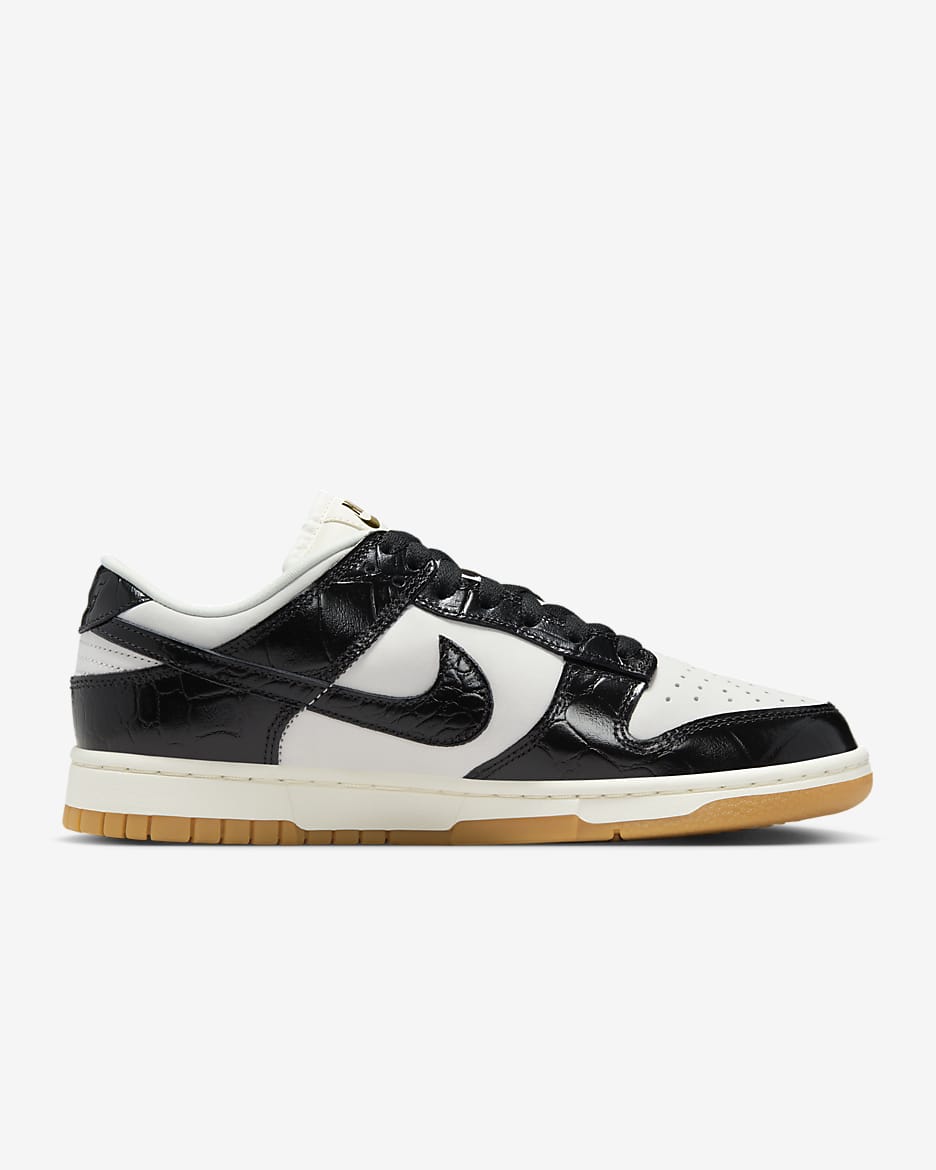 Chaussure Nike Dunk Low LX pour femme. Nike CA